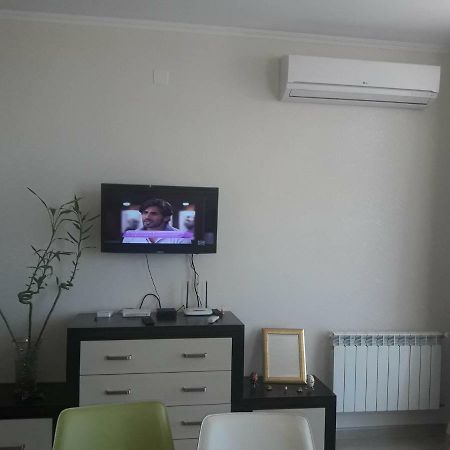 Apartament In The Centre Batoemi Buitenkant foto